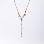 Collier Y Long Chaîne Paperclip Charms Émeraude & Symboles