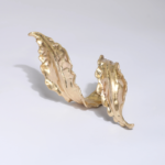 Puces Feuille Sculptée Dorée