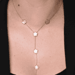 Collier Lariat Fleurs Nacre